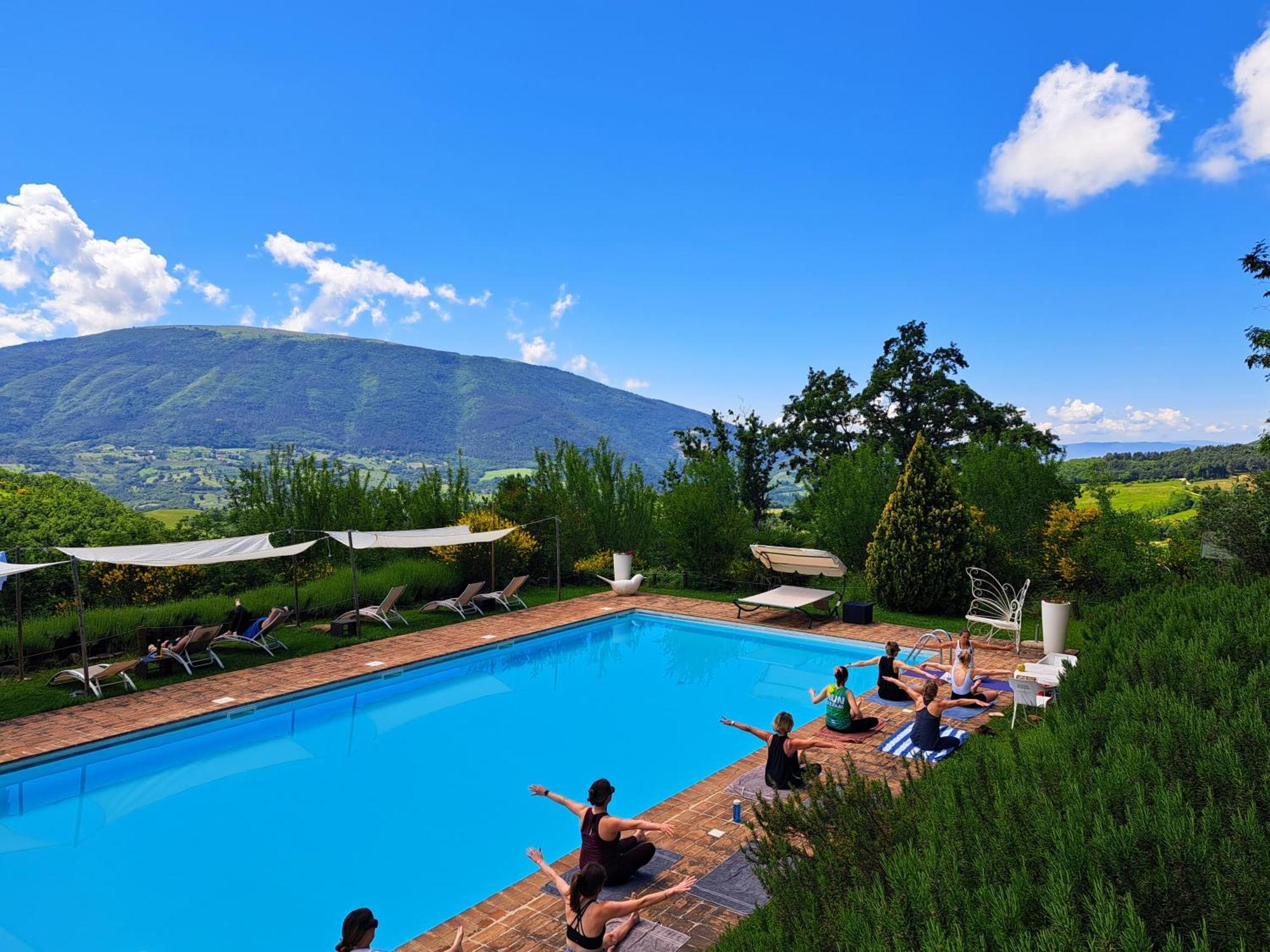 Le Ginestre Apartments Assisi Exterior photo
